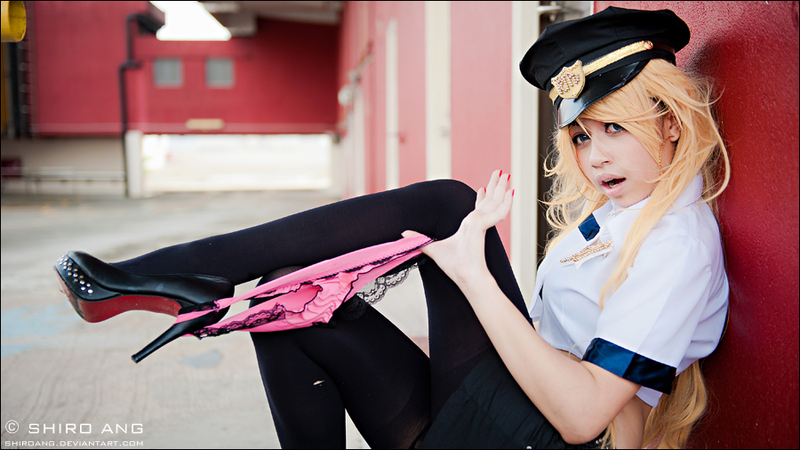 Illustration for article titled This Cosplay Photographer Is a Hero